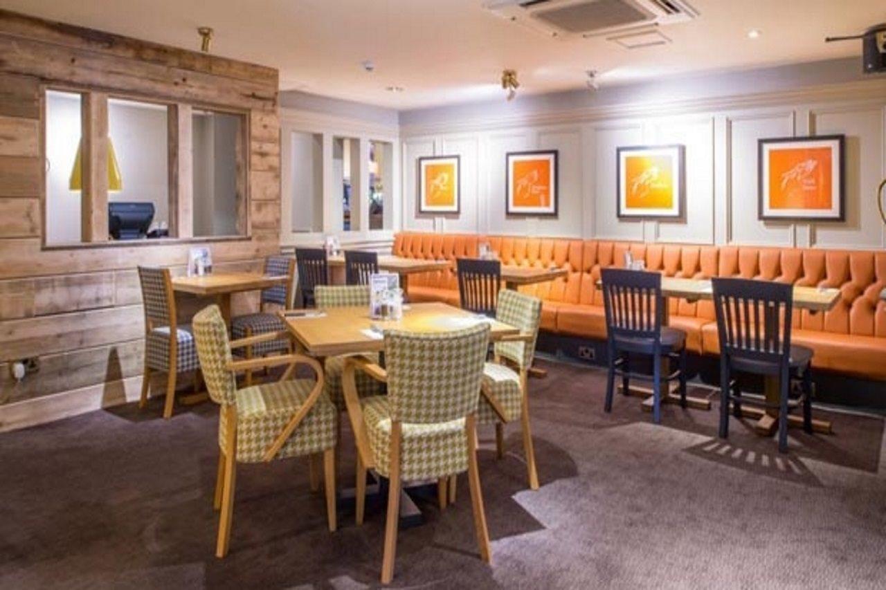 Premier Inn Newport Wales 외부 사진